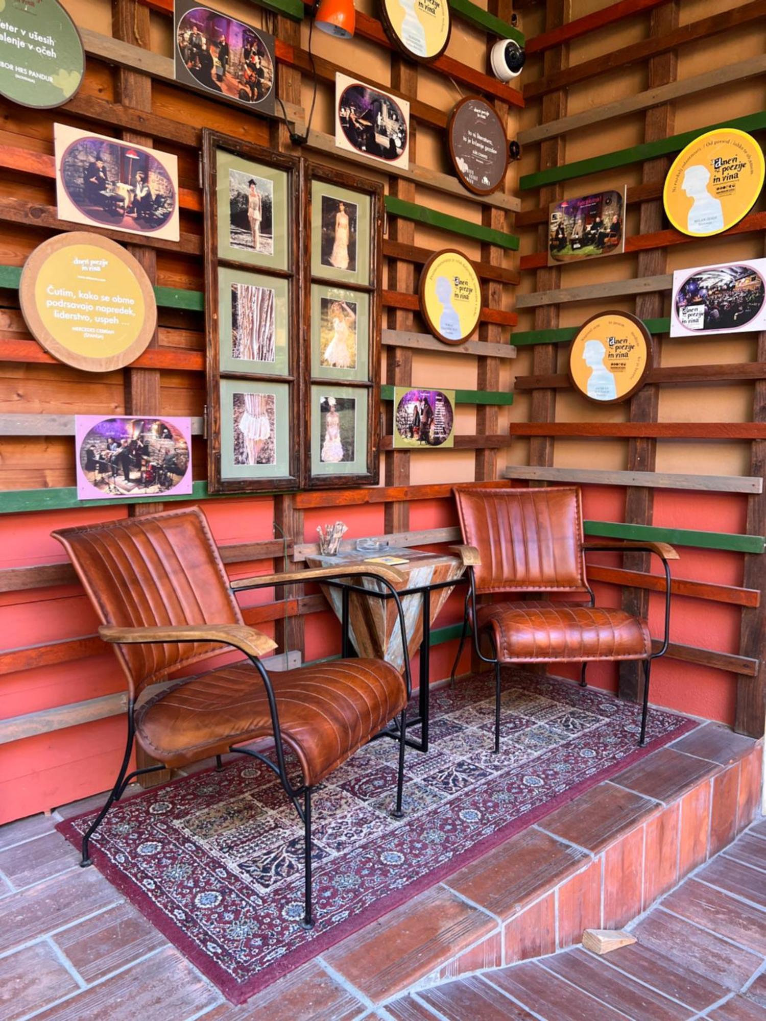 Muzikafe - Home Of Culture Ptuj Luaran gambar