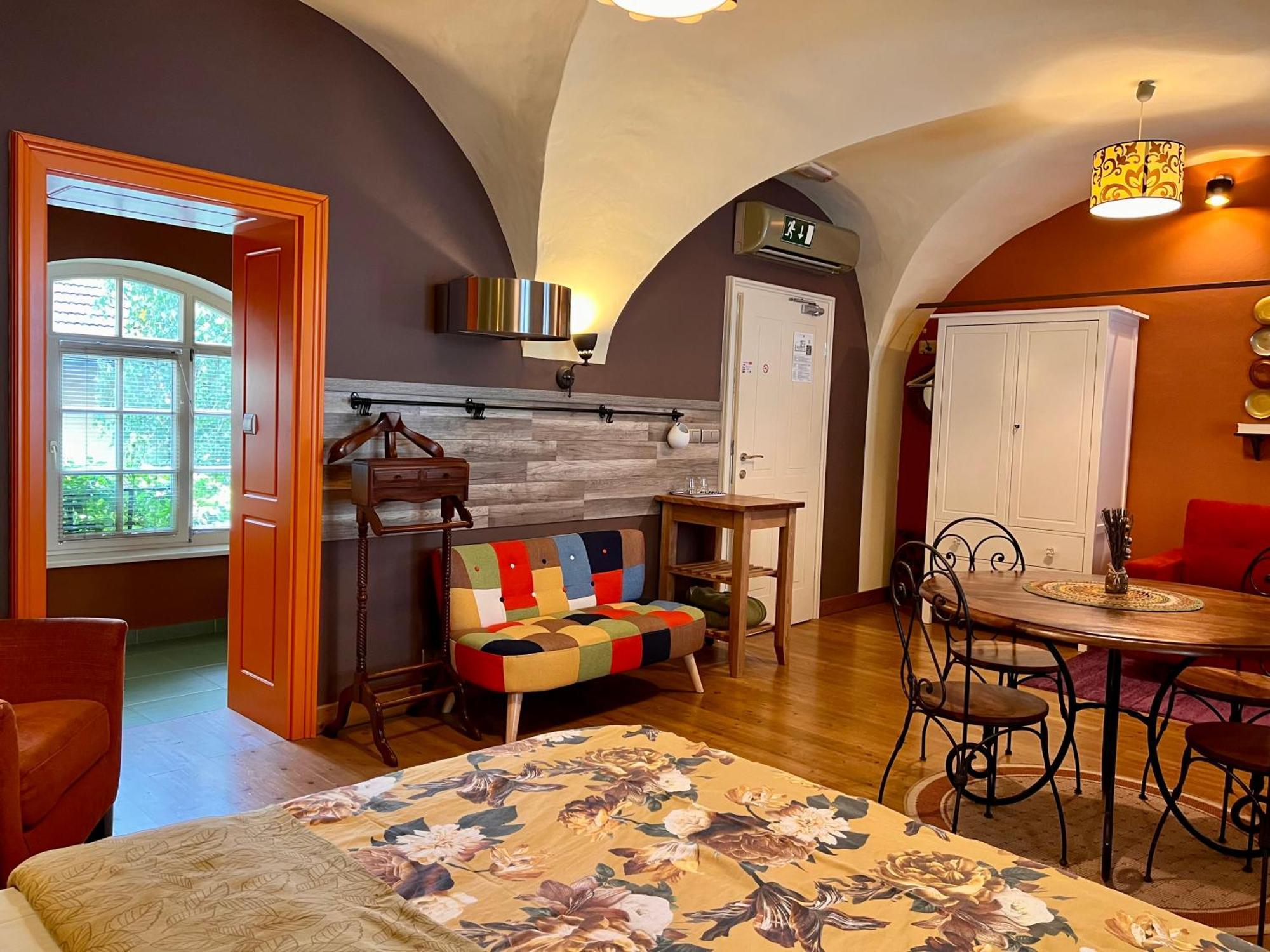 Muzikafe - Home Of Culture Ptuj Luaran gambar